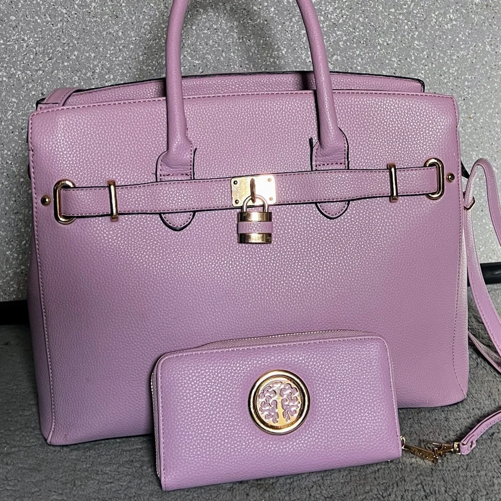Purple Purse With Wallet - Picture 1 of 5